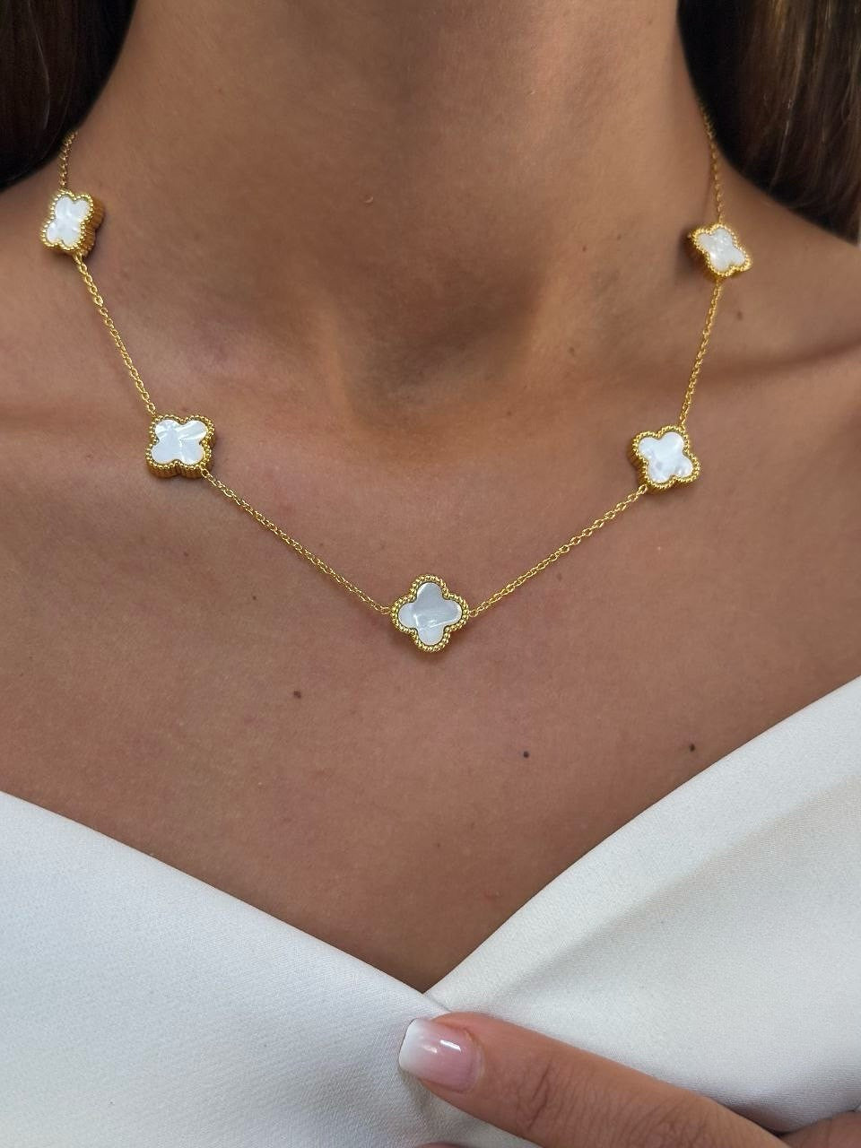 Gold Chain Four Leaf Clover Mother Of Pearl Necklace - WOOLX