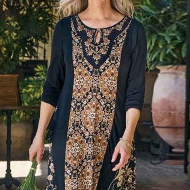 Groovy Black Floral Print Round Neck Maxi Dress