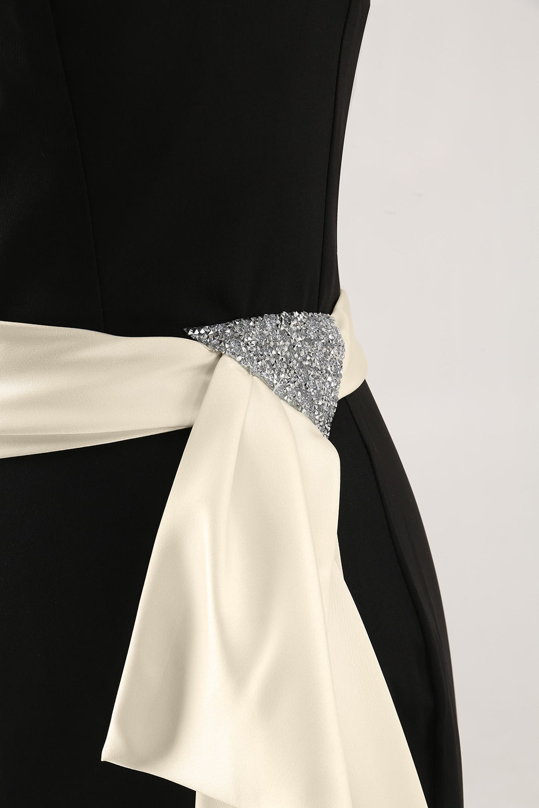 Elegant Evening Dress Black Off-The-Shoulder White Waistband Maxi Dress