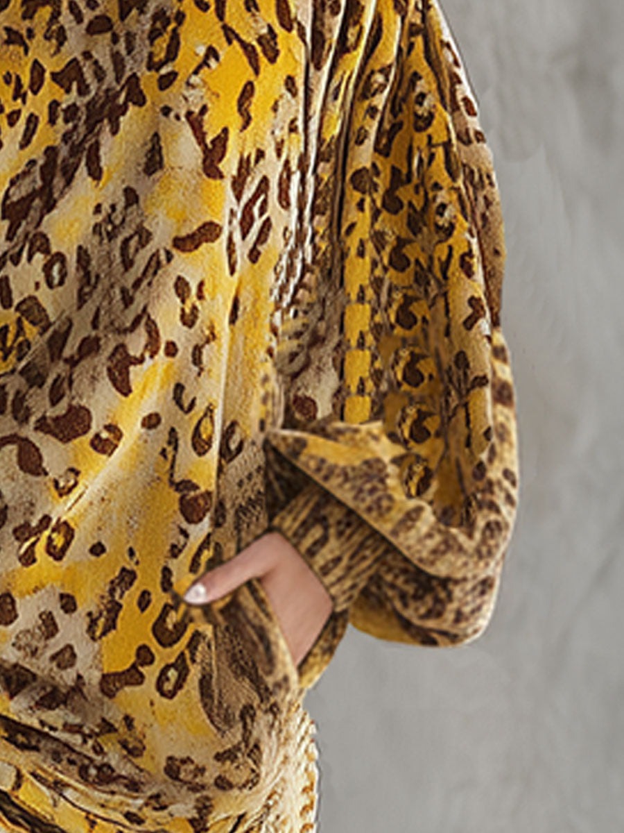 Retro Loose-fitting Yellow Leopard Print Velvet Print Turtleneck Mini Dress