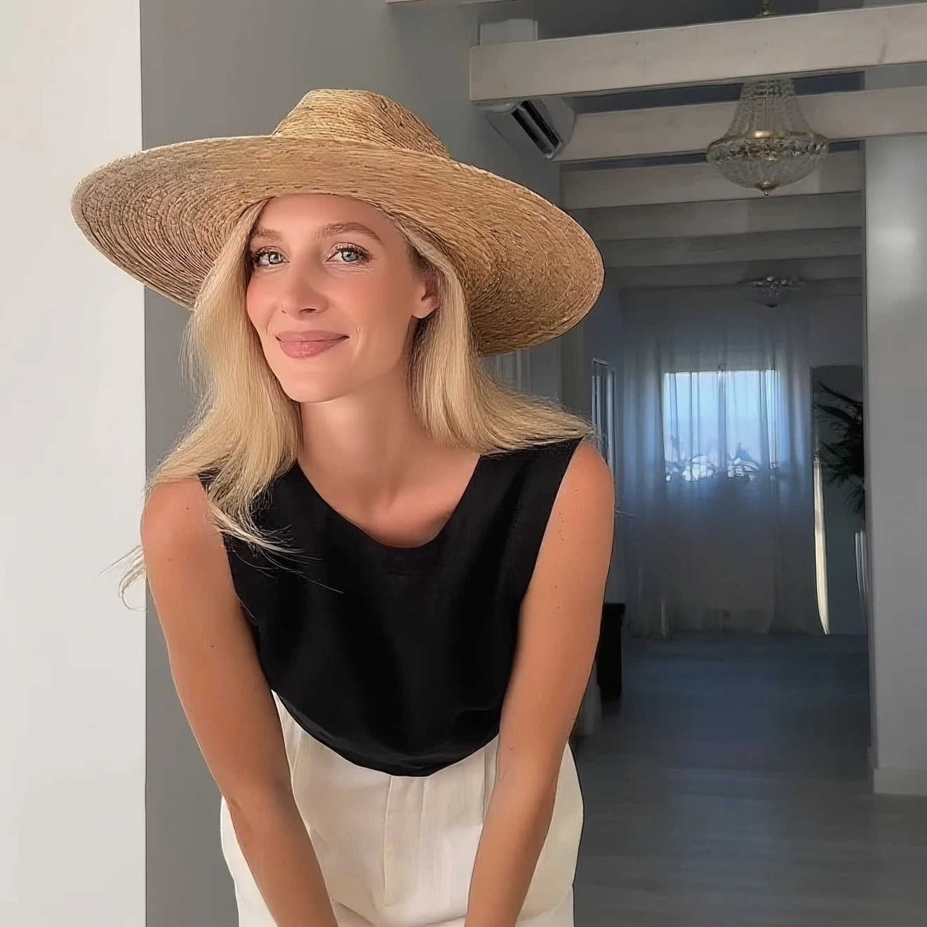 Oversized Wide Brim Straw Sun Hat – Chic Summer Vacation Style - WOOLX