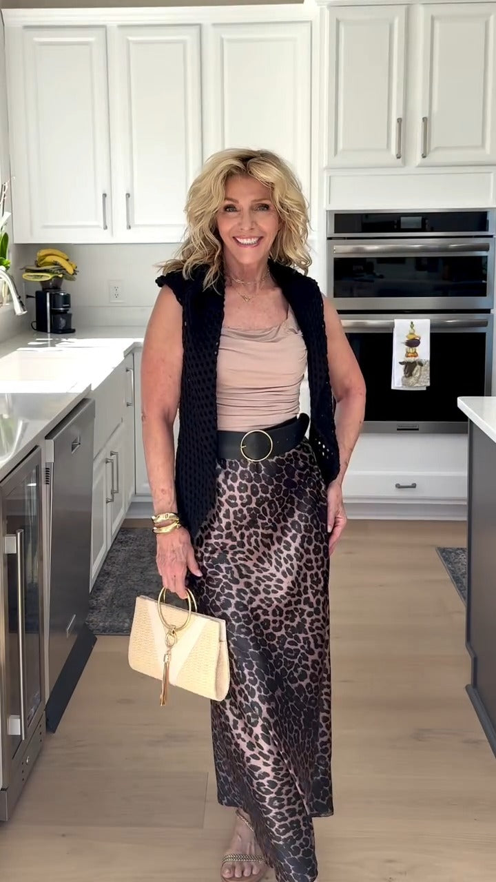 Chic Leopard - Print Maxi Skirt - WOOLX