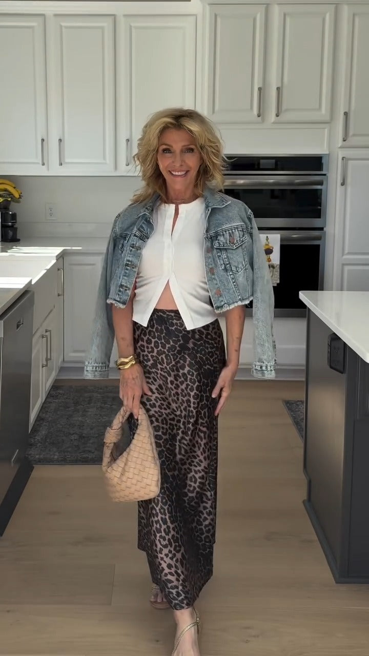 Chic Leopard - Print Maxi Skirt - WOOLX