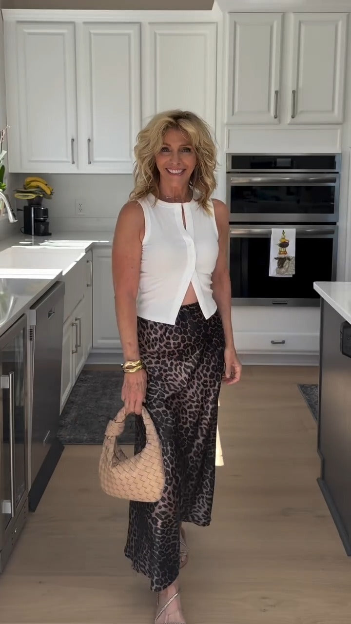Chic Leopard - Print Maxi Skirt - WOOLX