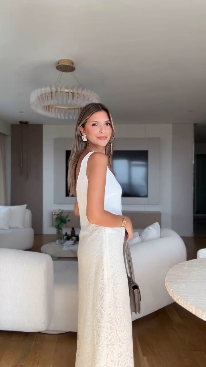 Elegant White Lace Maxi Dress - WOOLX