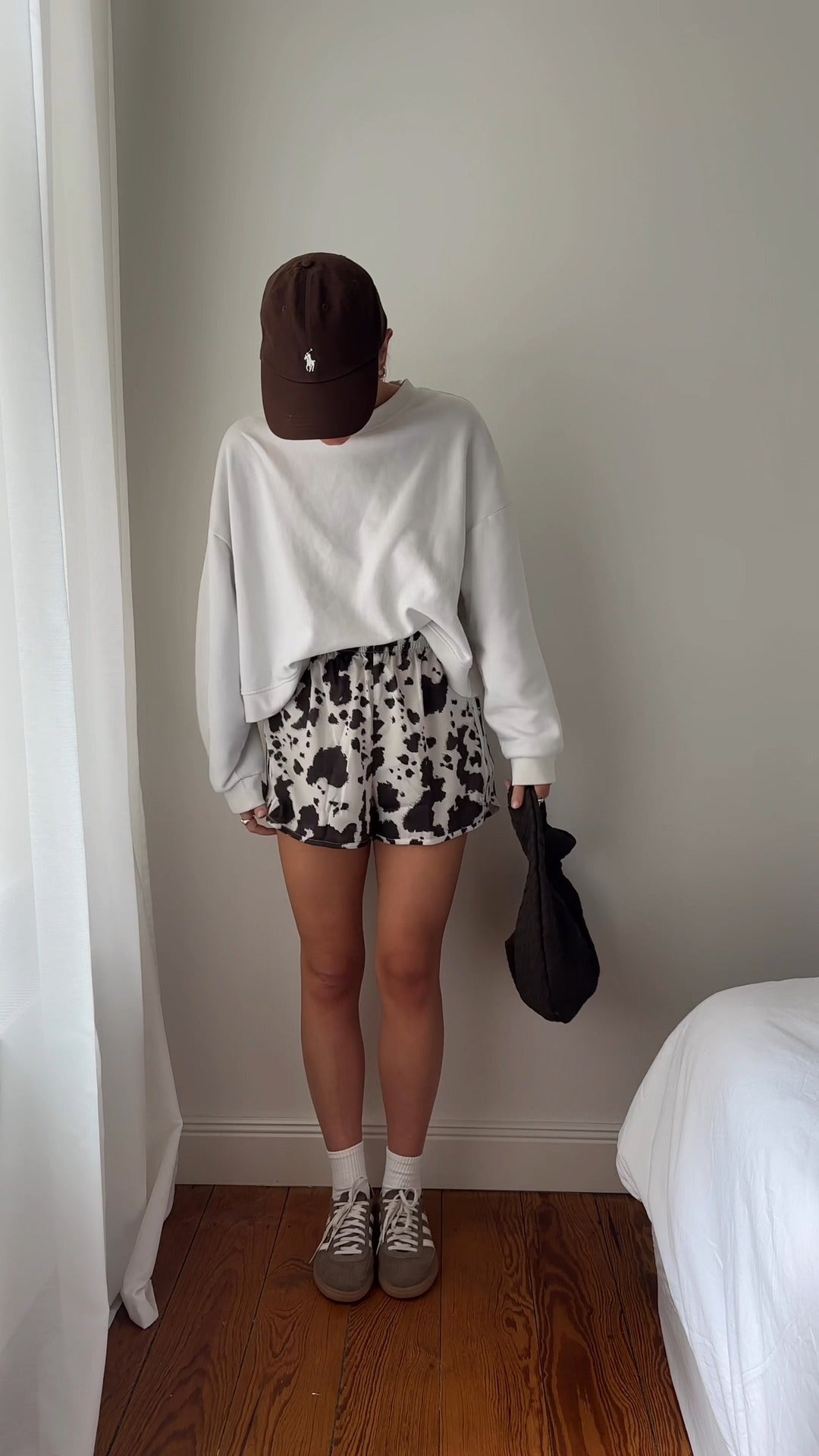 Casual White Sweatshirt With Cow Print Shorts Outfit Set - WOOLX