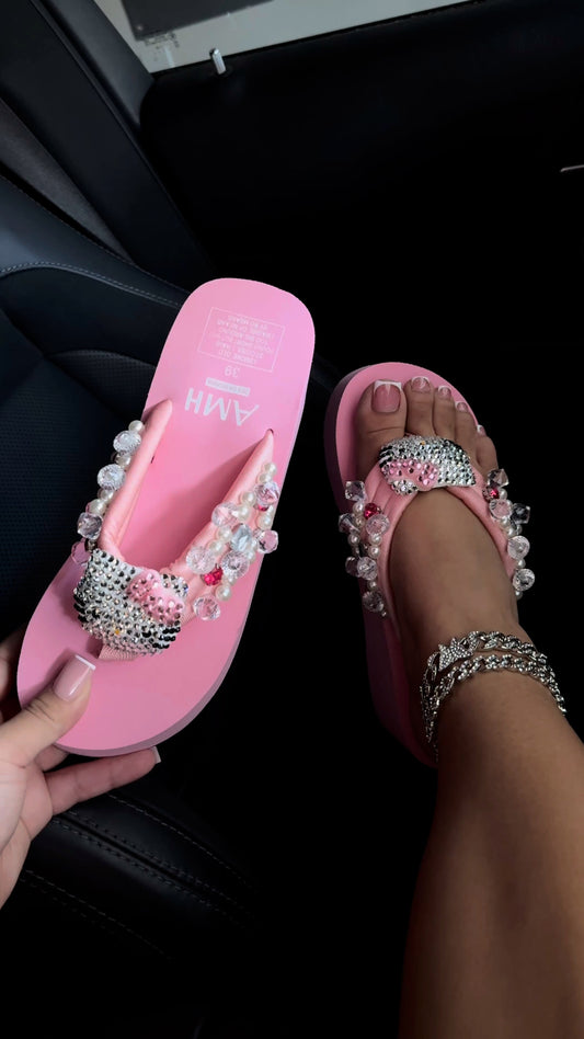 Glamorous Pink Flip - Flops Embellished With Rhinestones And Pearls - WOOLX