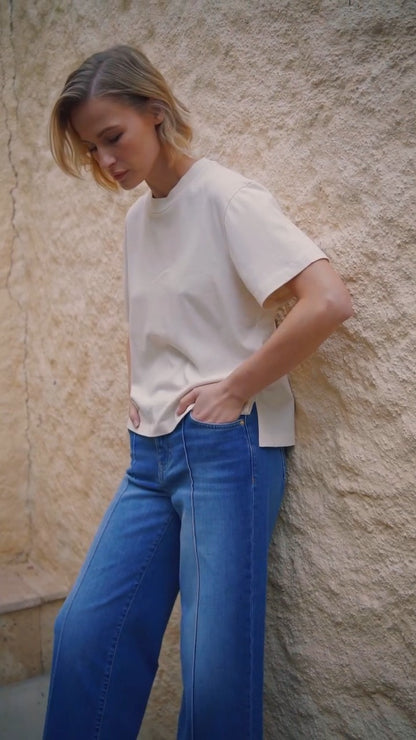 Casual Beige T Shirt And Blue Wide Leg Jeans Set - WOOLX