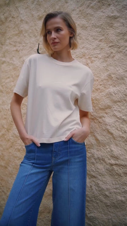 Casual Beige T Shirt And Blue Wide Leg Jeans Set - WOOLX