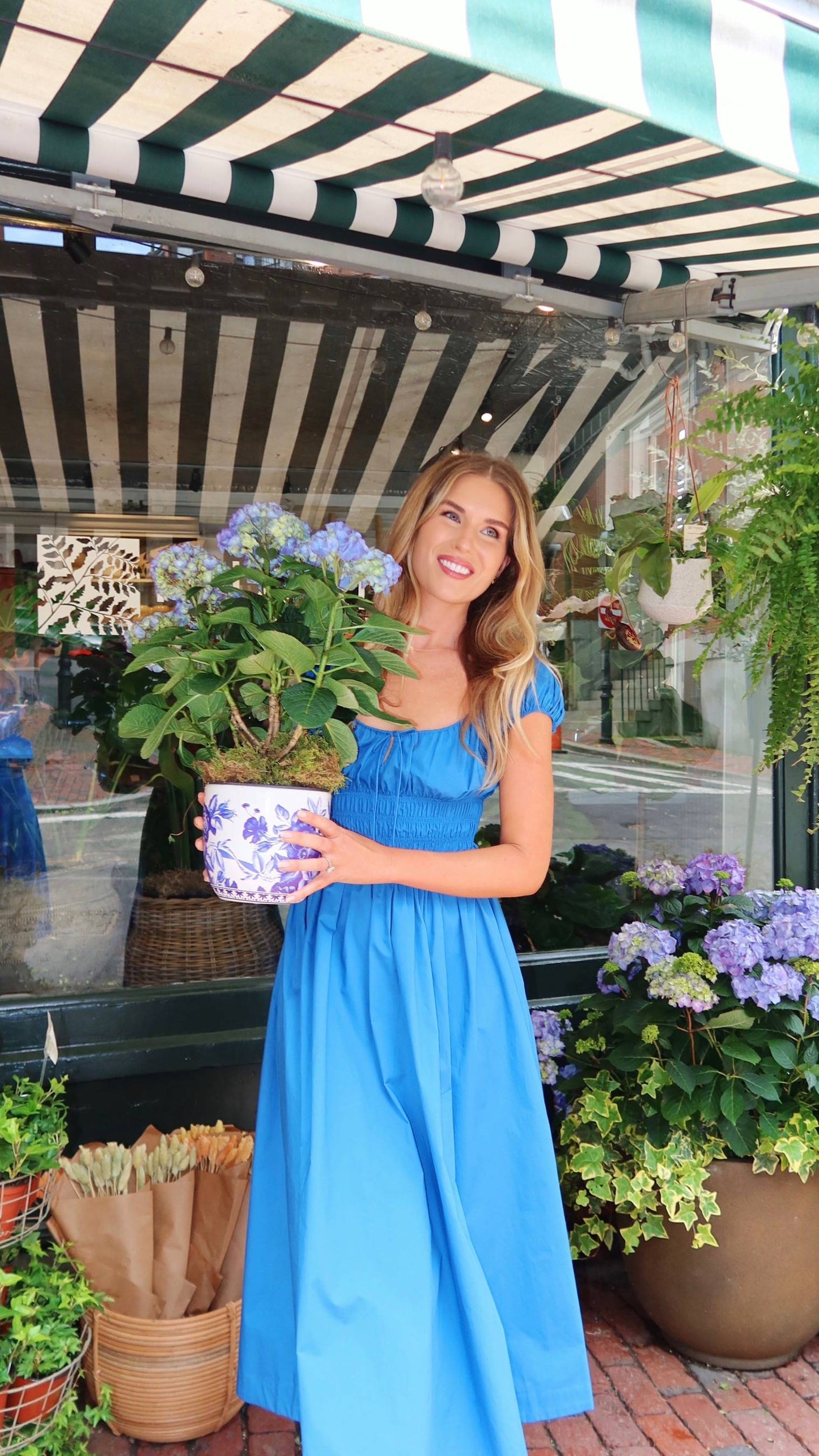Sweetheart Neckline Puff Sleeve Midi Dress In Blue - WOOLX