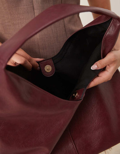 WOOLX DESIGN Large Scoop Tote Bag In Cherry Red - WOOLX