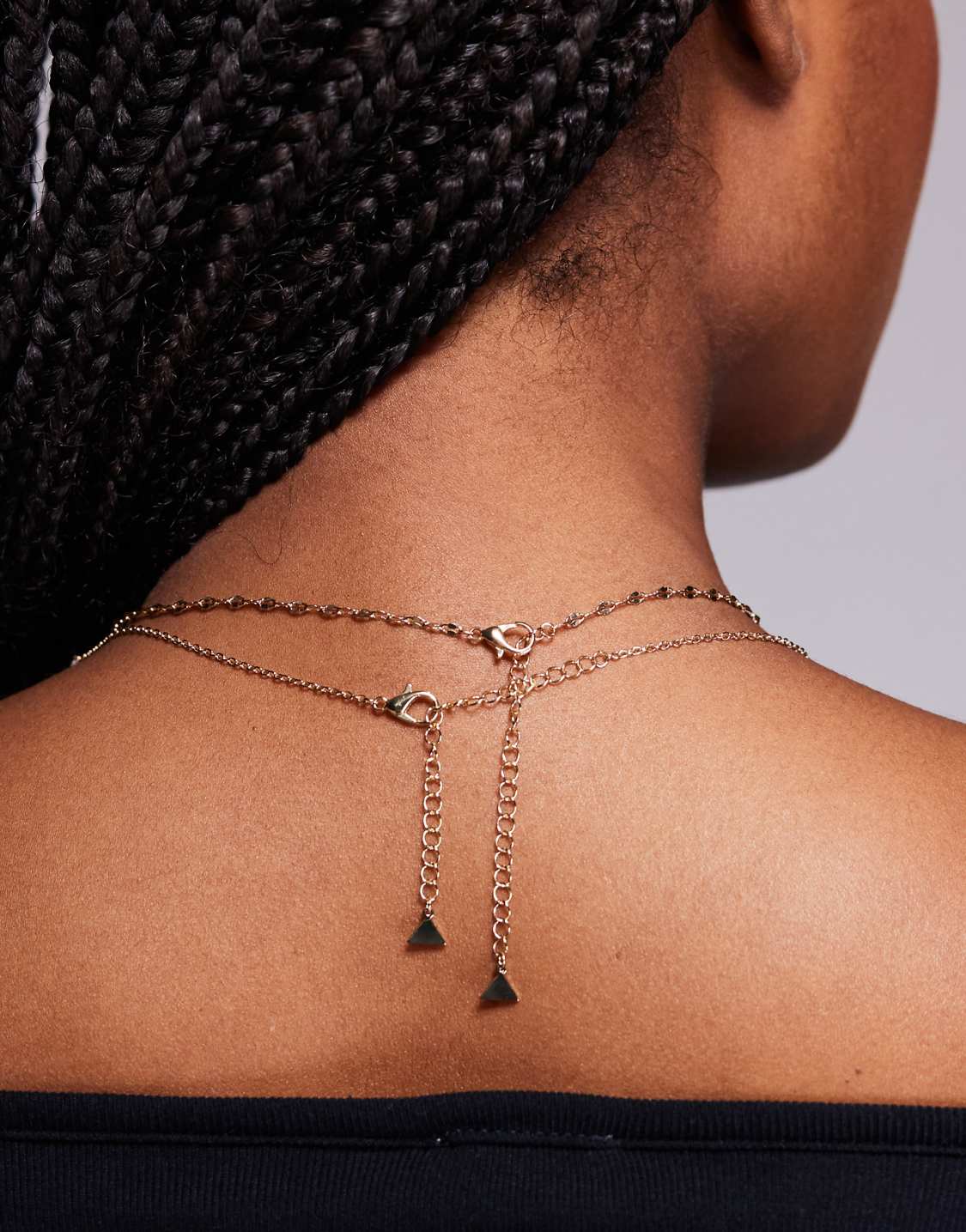 Two Layered Gold Plated Chain Necklace With Freshwater Pearl Accents - WOOLX