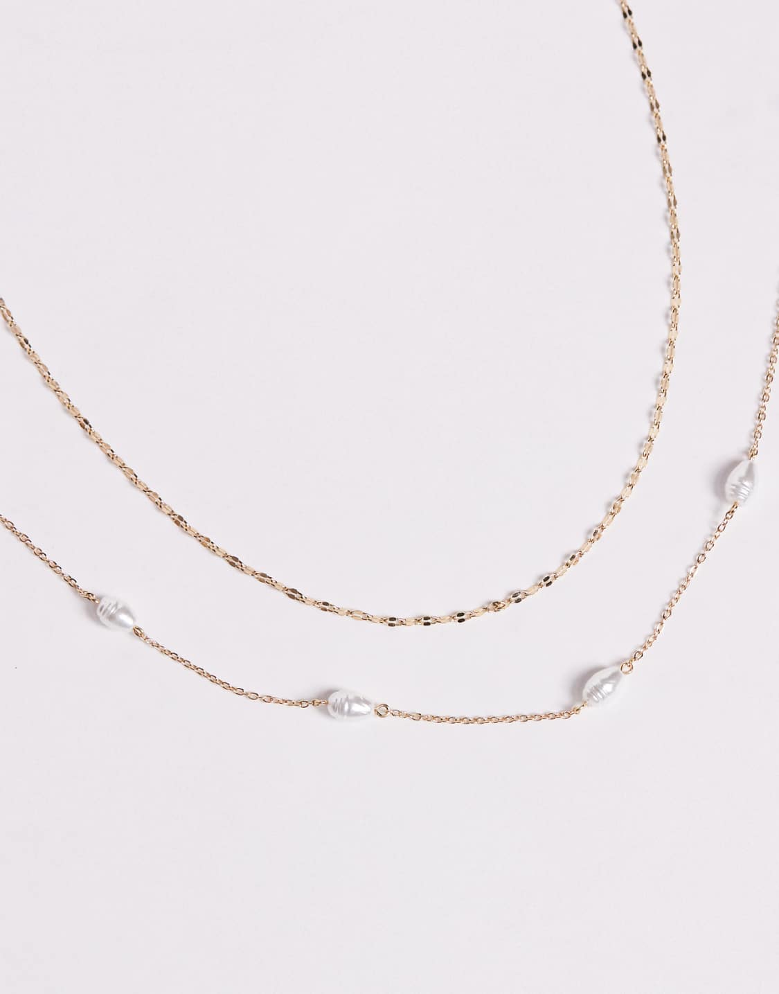Two Layered Gold Plated Chain Necklace With Freshwater Pearl Accents - WOOLX