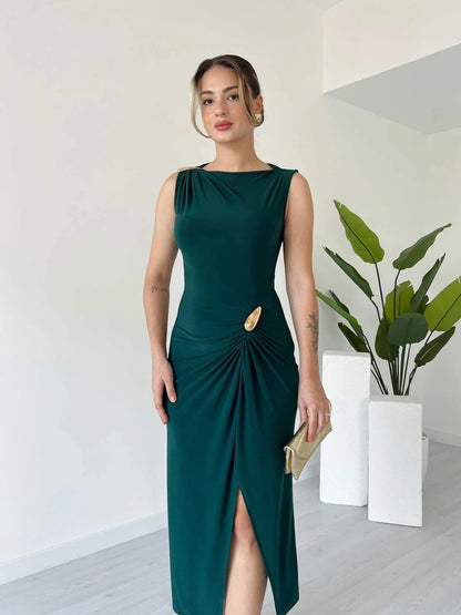 Burgundy Sleeveless Sheath Dress With Side Ruche And Slit - WOOLX