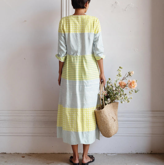 Chic V-Neck Striped Midi Dress