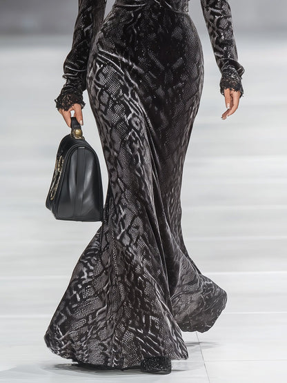 Chic Western-style V-neck Lace Snakeskin Print Velvet Maxi Dress