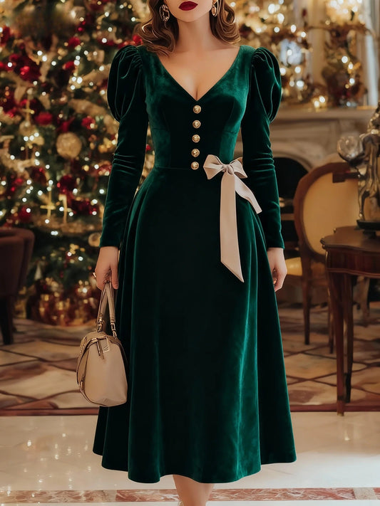Elegant Green Velvet Maxi Dress