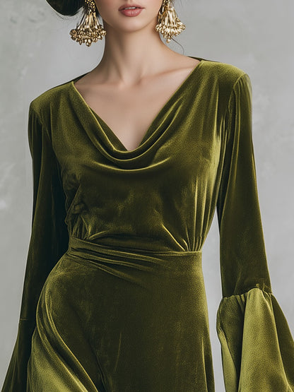 Elegant Retro Solid Color Flared Sleeve Velvet Maxi Dress