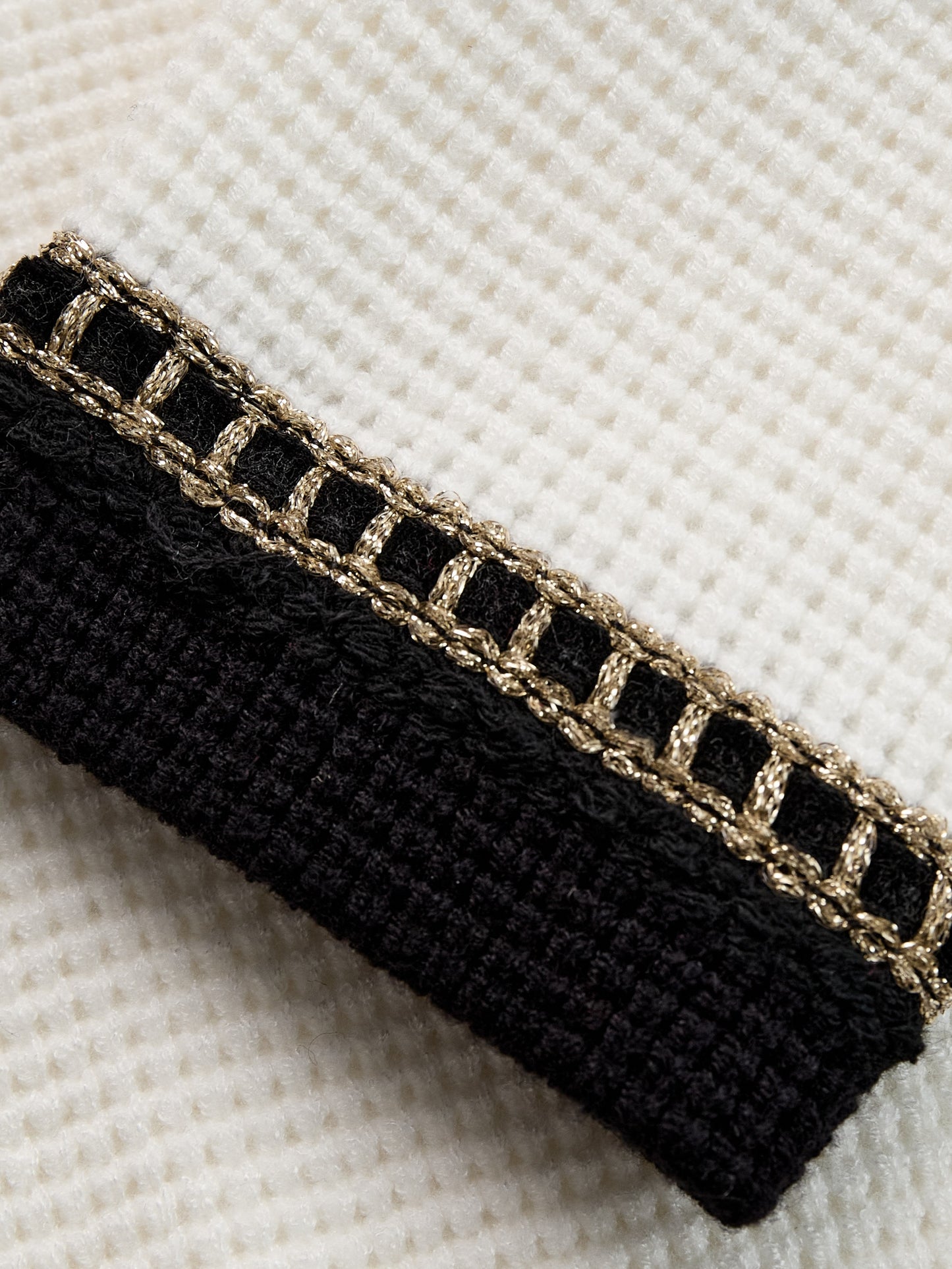 Elegant Urban High Quality Long Sleeve Top And Pleated Skirt Two Piece Set