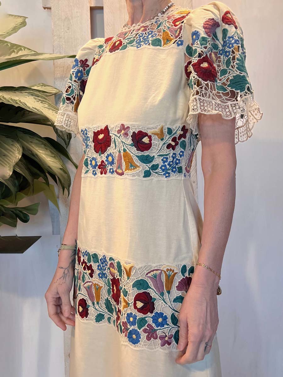 Elegant Flower Lace Patchwork Dress - WOOLX