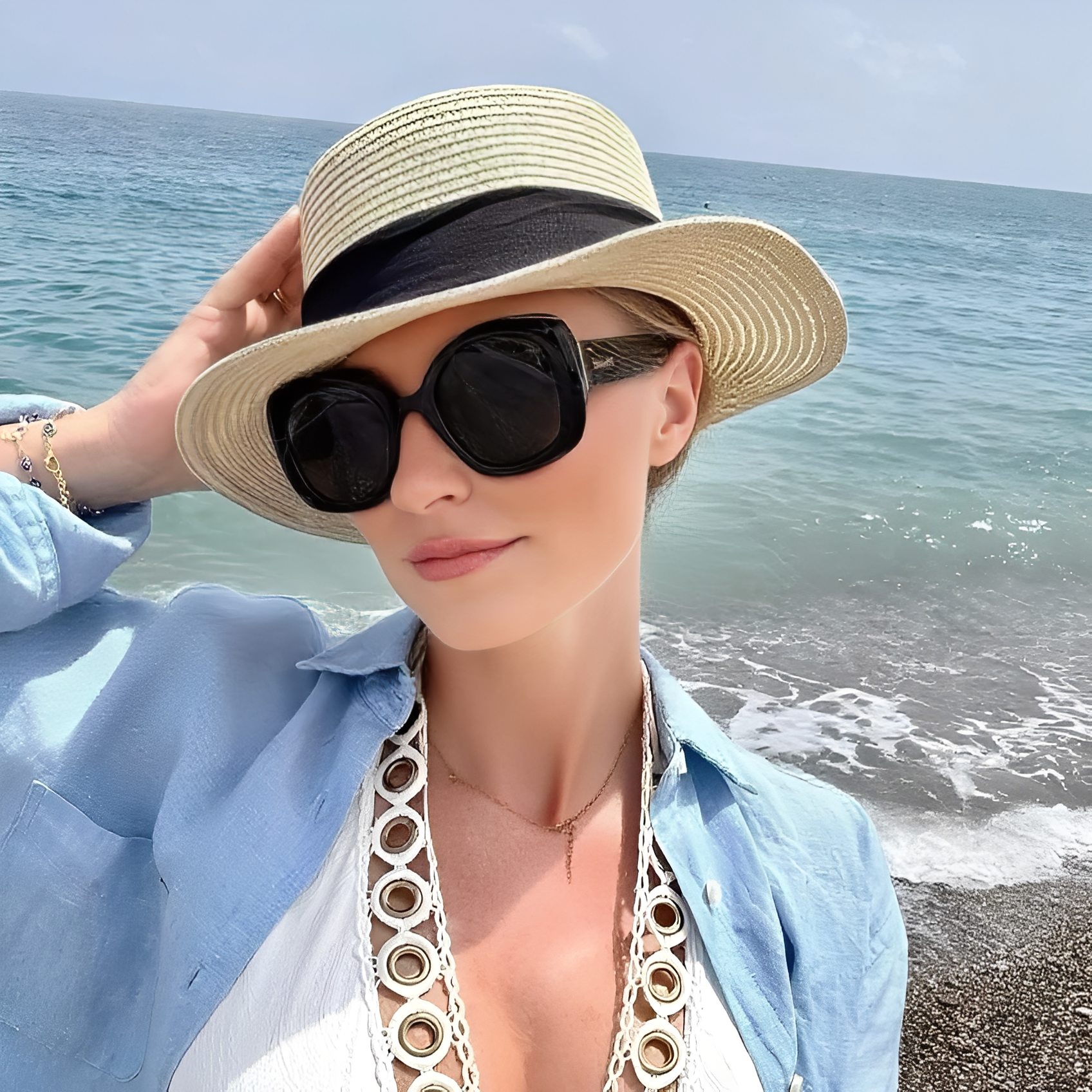 Beach Straw Sun Hat With Black Ribbon - WOOLX